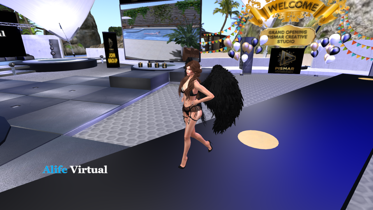 Fashion runway show in Alife Virtual