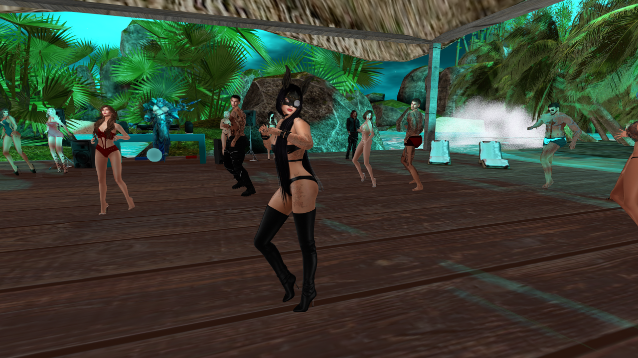 Beach and swimsuit contest in Alife Virtual